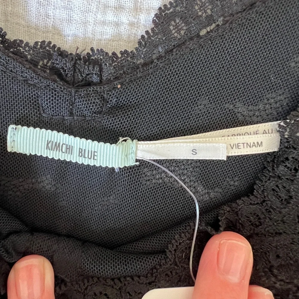 Kimchi Blue Lace Cropped Top - Picture 3 of 3